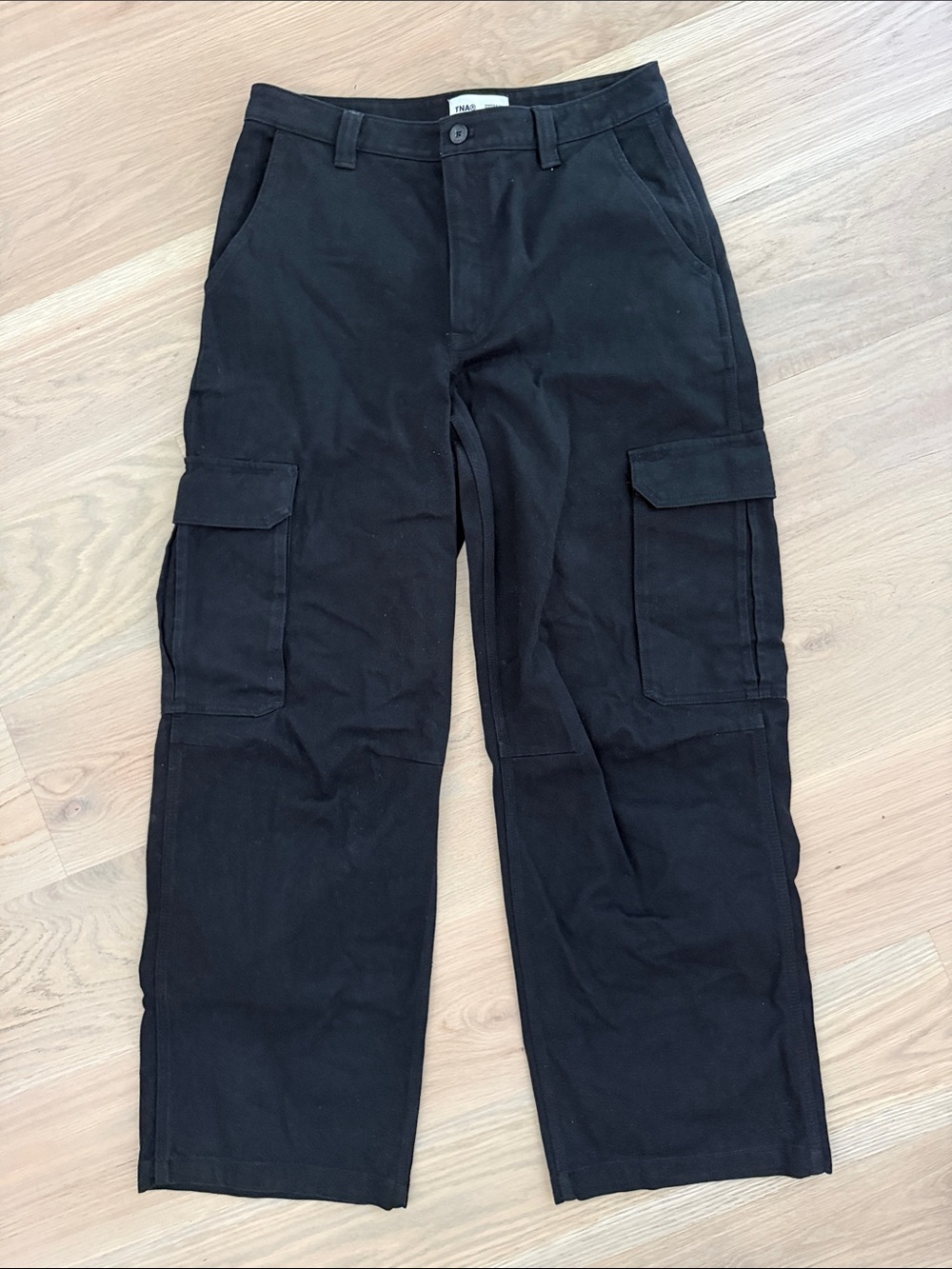 Aritzia TNA Black Supply Cargo Pants High Rise Relaxed Fit Size 10